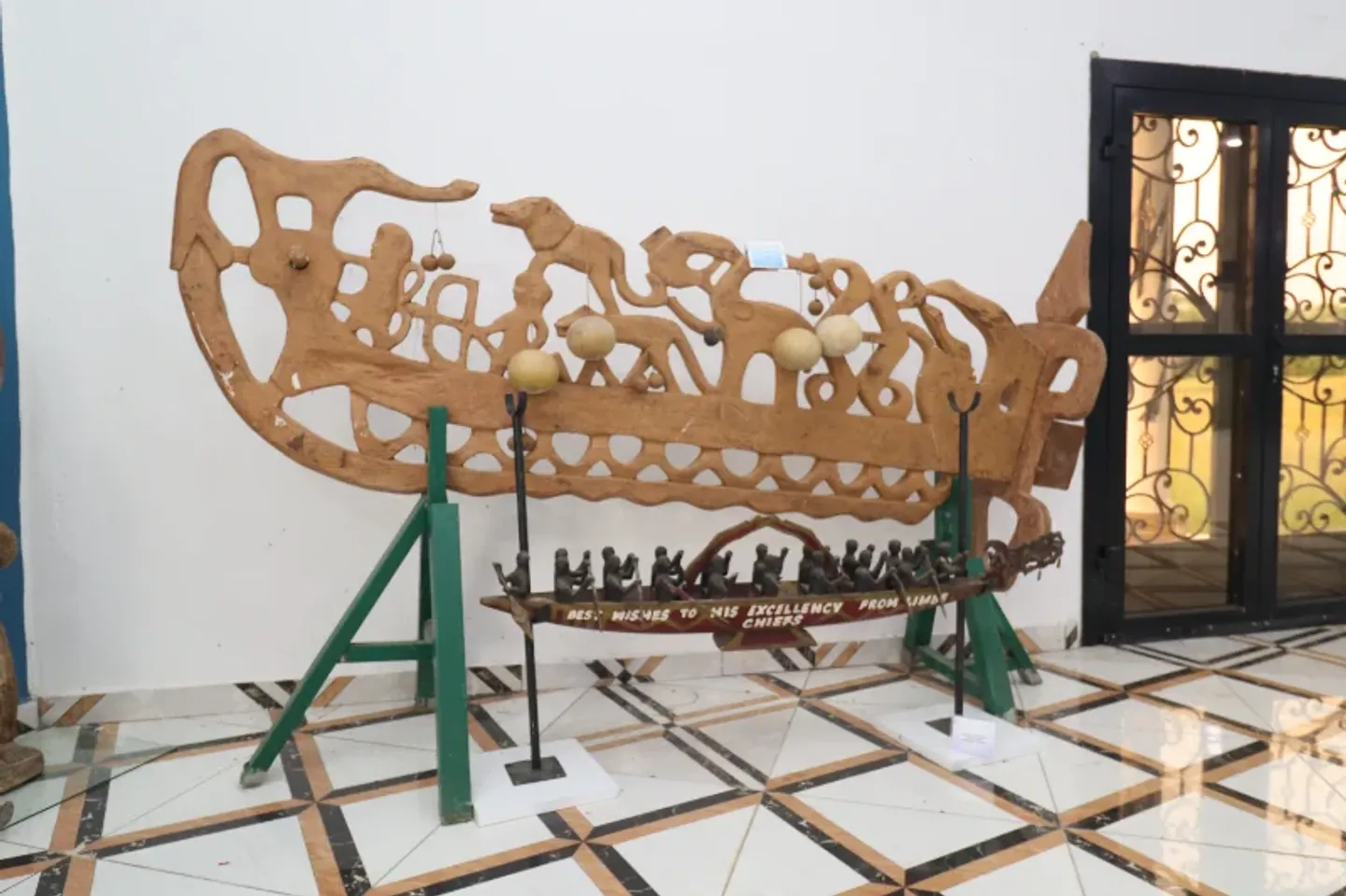 musee-artefact1