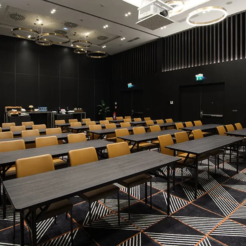 Grande salle de conférence