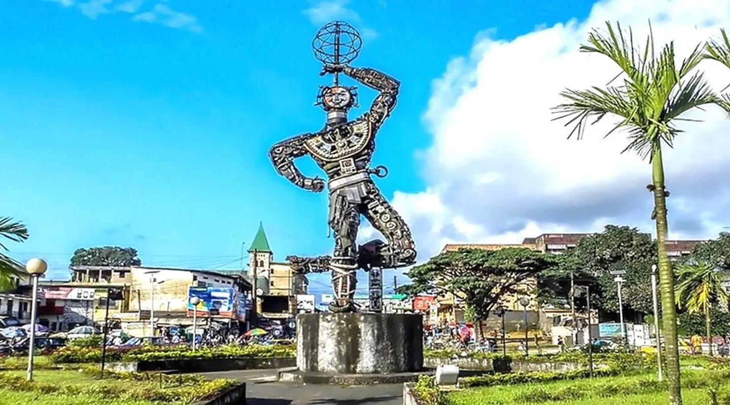 statue de la nouvelle liberté à Deido