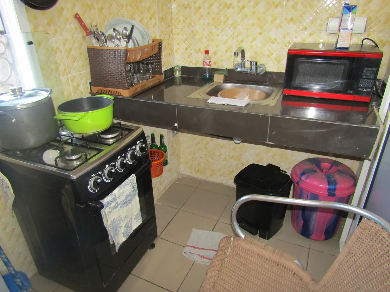 Studio Meublé Bonamoussadi , Douala (7/10)