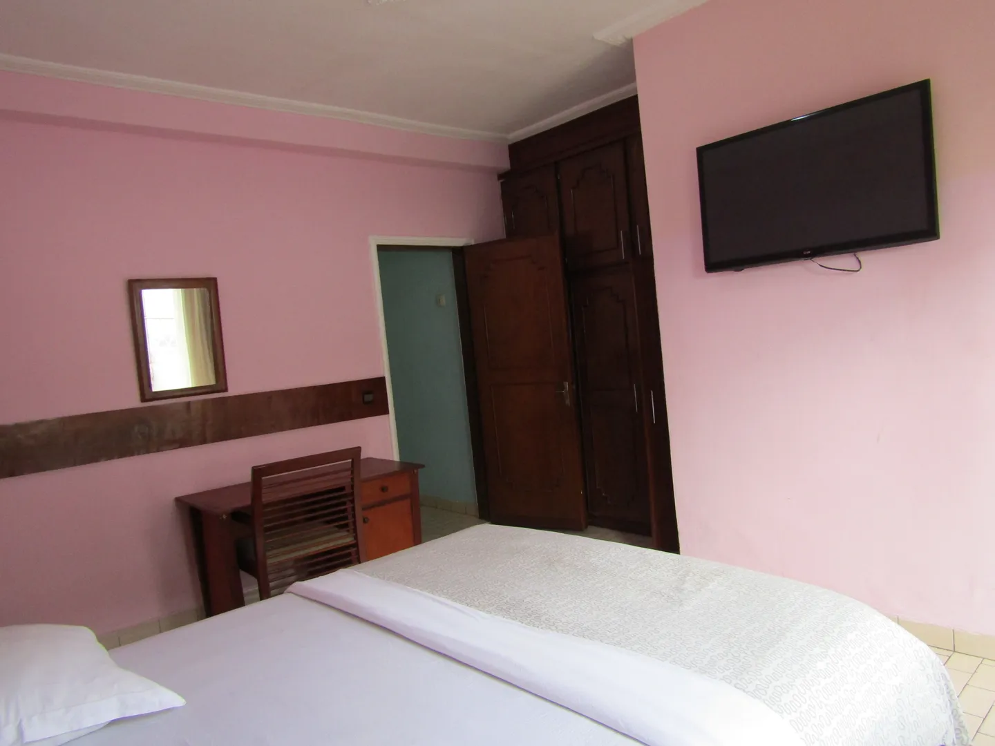 Studio Meublé AKWA, Douala (7/12)