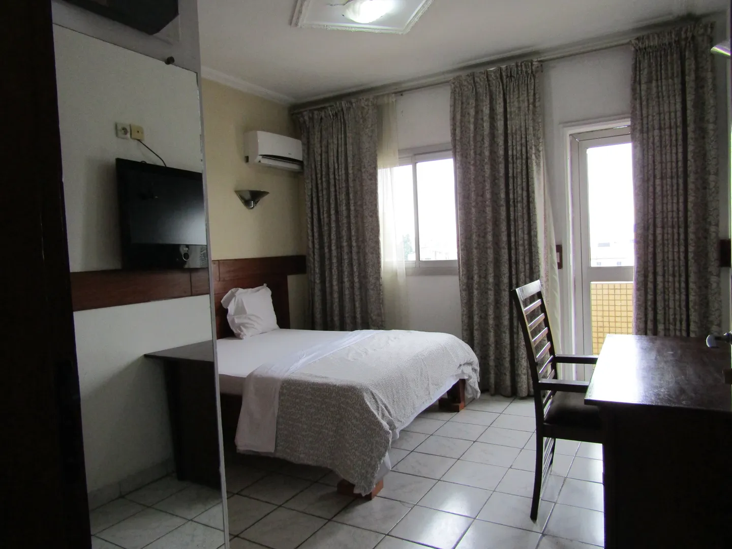 Appartement Meublé AKWA, Douala (4/20)