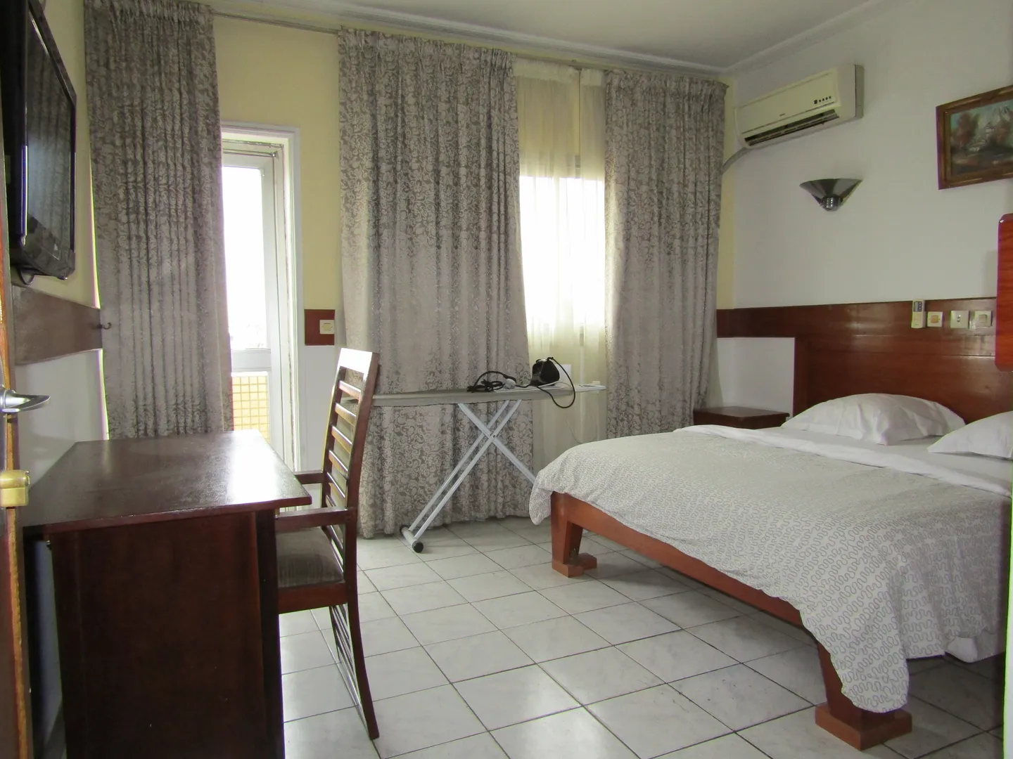 Appartement Meublé AKWA, Douala (6/20)