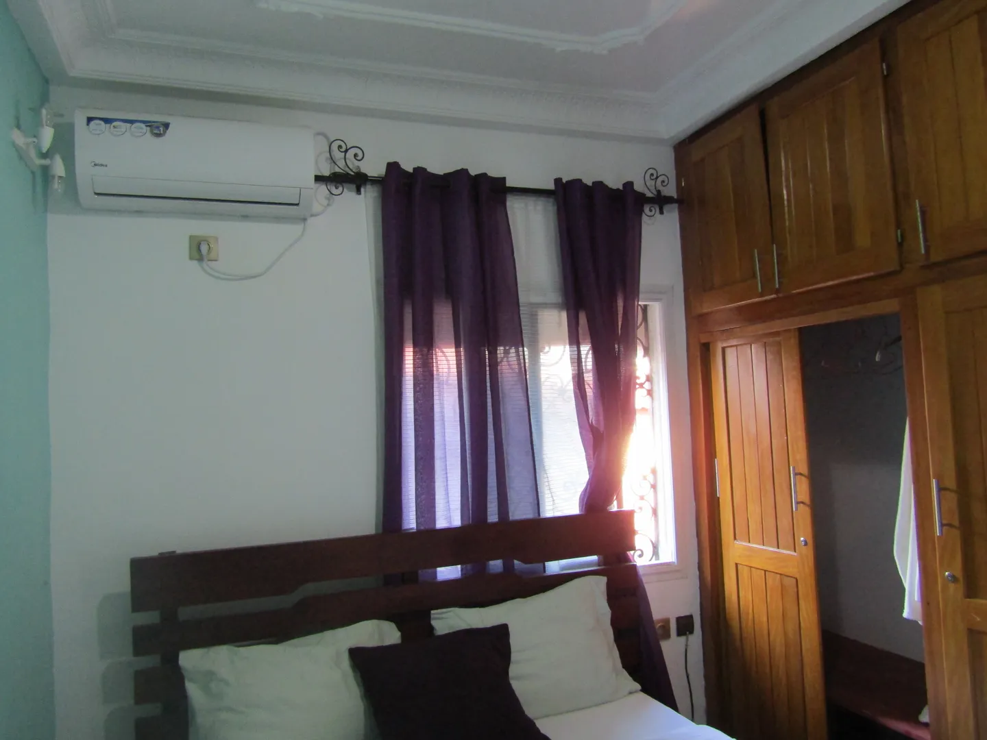 Studio Meublé Bonamoussadi , Douala (9/10)