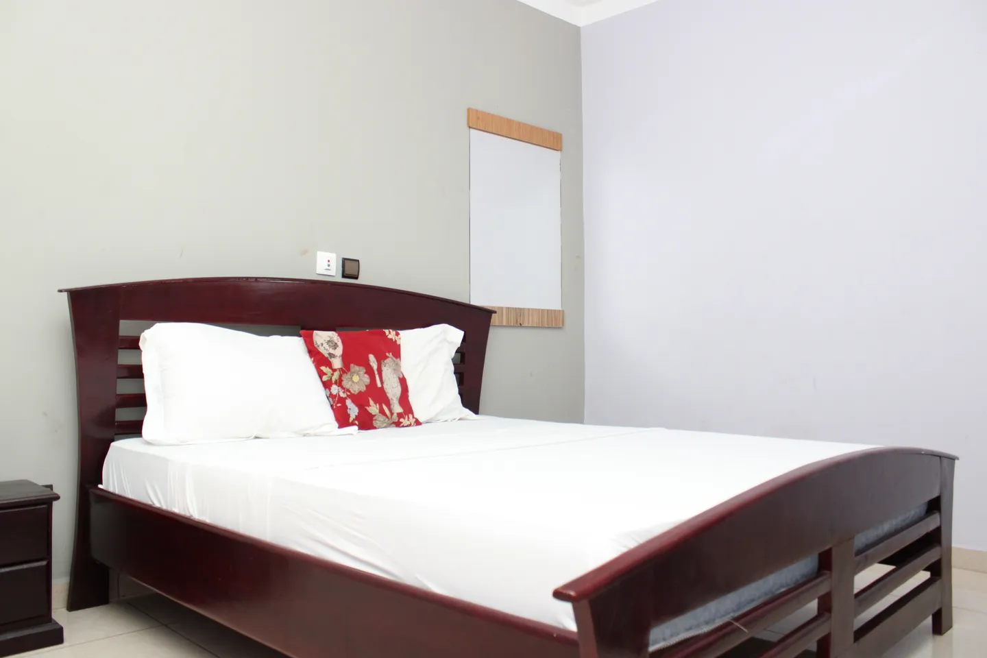 Appartement Meublé Bonamoussadi, Douala (2/14)