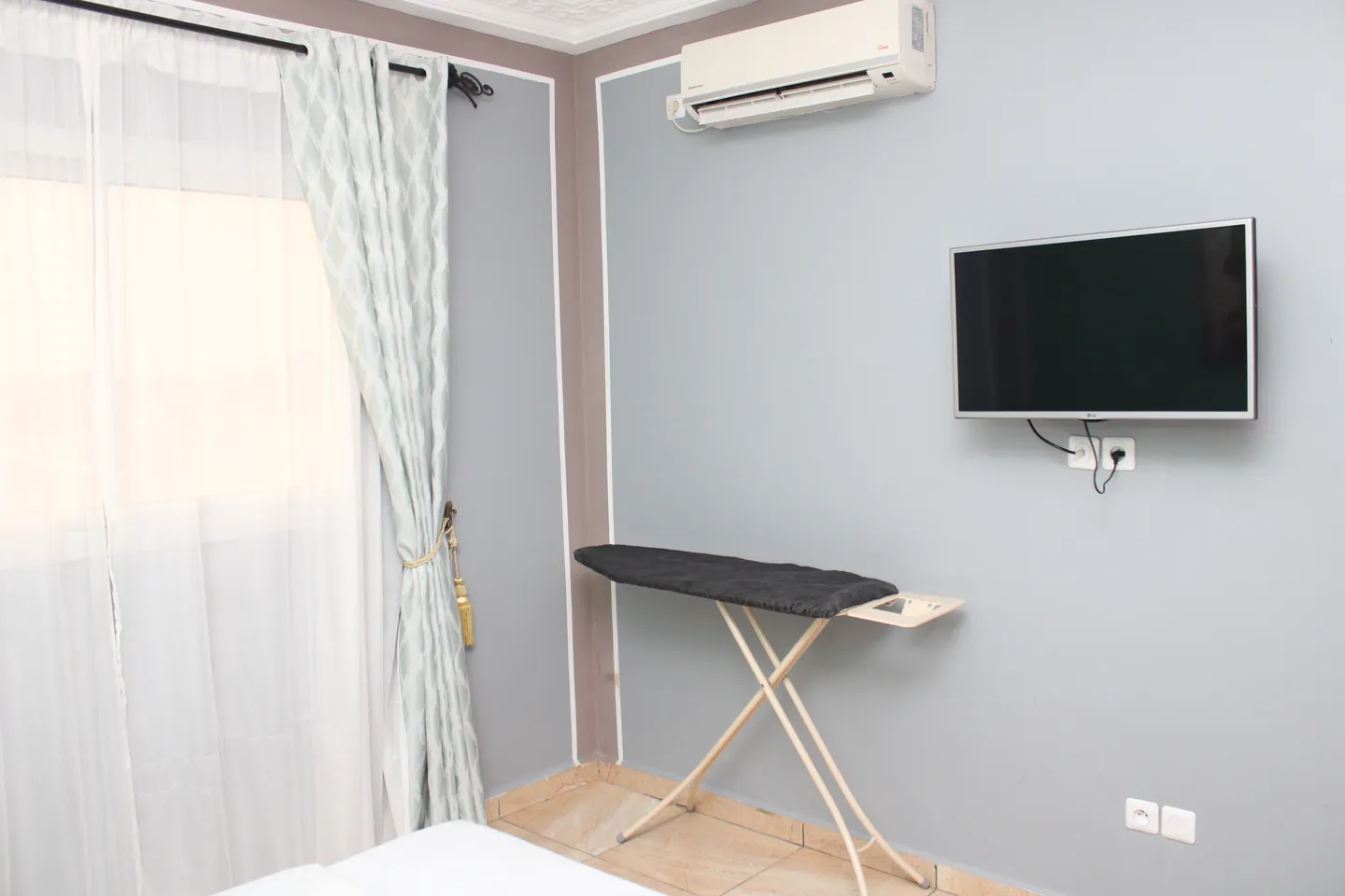 Appartement Meublé Denver Bonamoussadi, Douala (9/20)