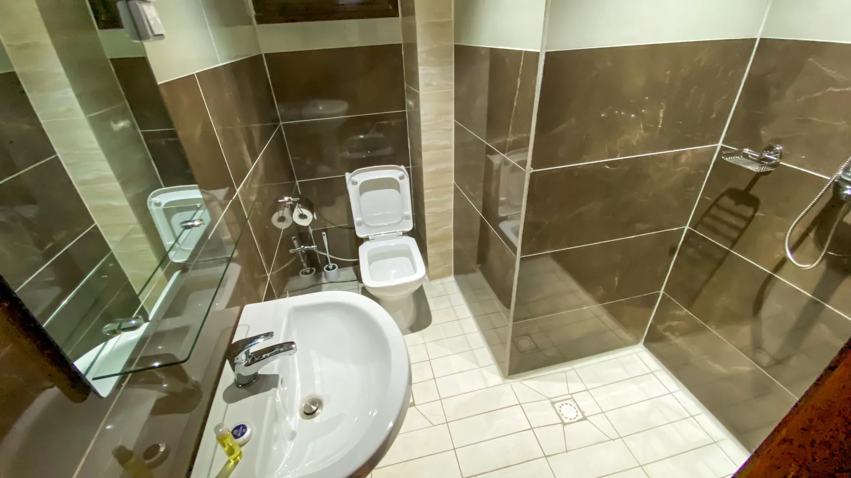 RBB Appartement 2-Chambres (2/8)