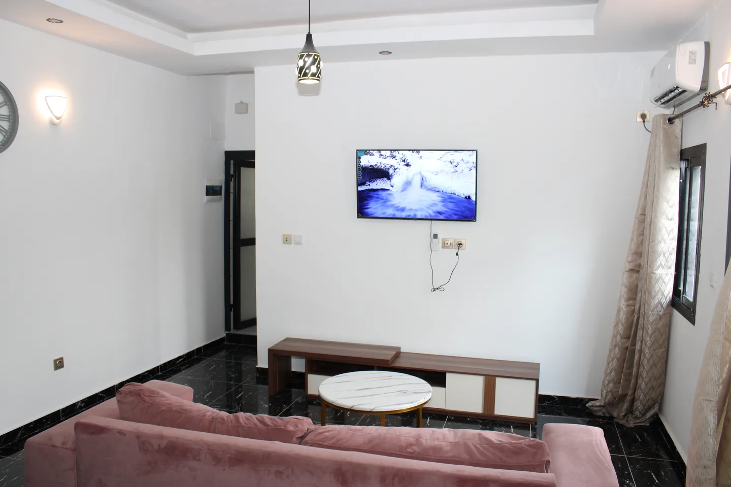 Studio Meublé Makepe, Douala (5/12)