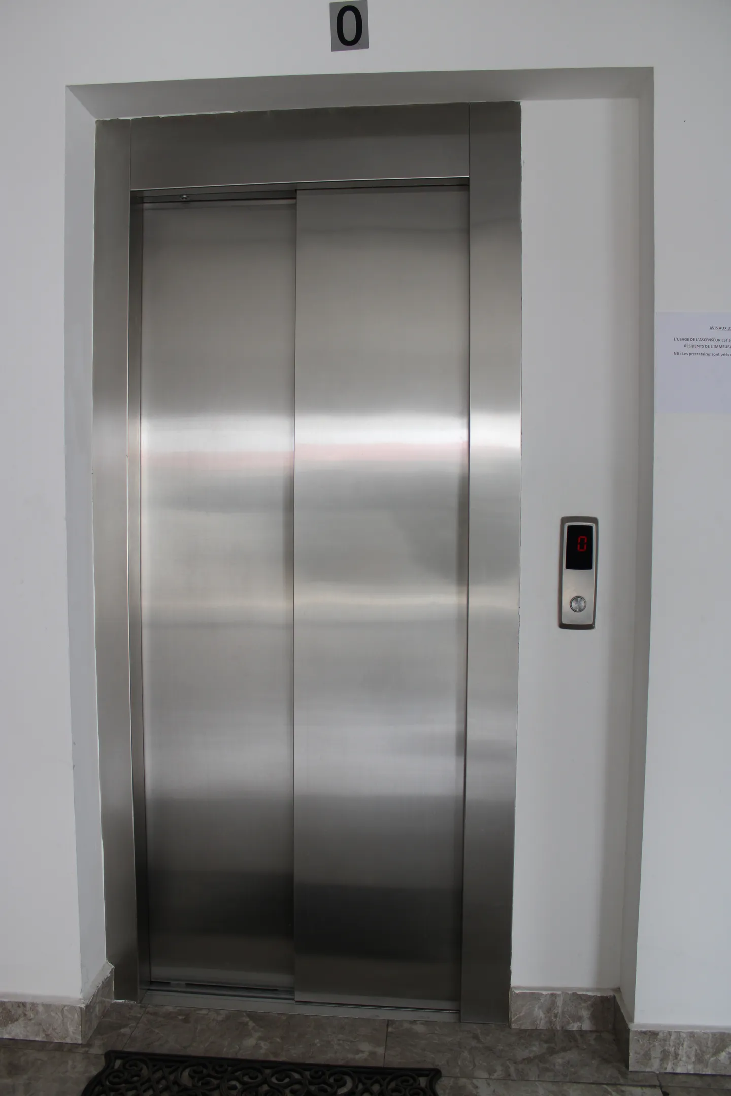 Appartement Meublé Bonapriso, Douala (2/40)