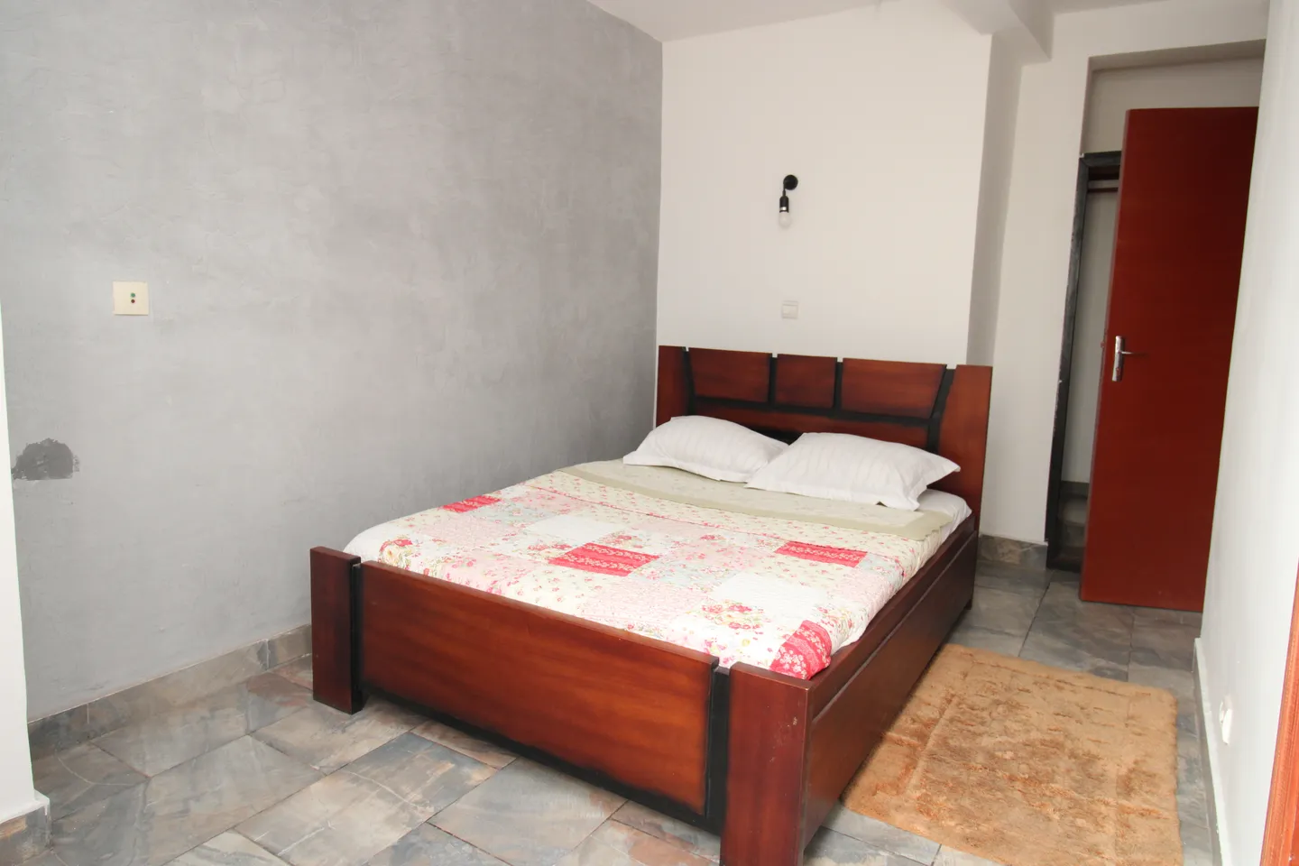 Appartement Meublé Akwa, Douala (6/14)