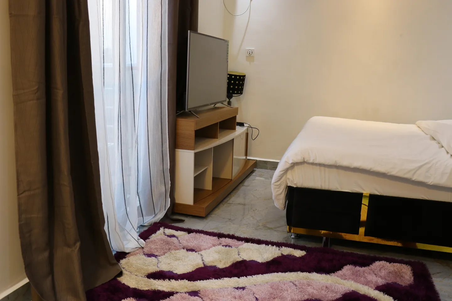 Chambre Meublée Bonaberi, Douala (7/17)