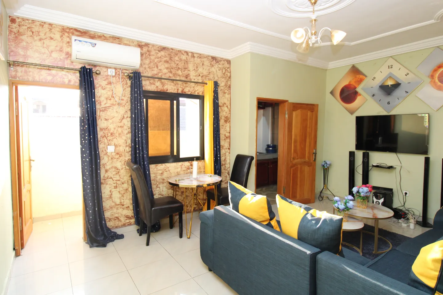 Studio Meublé Logpom, Douala (2/7)