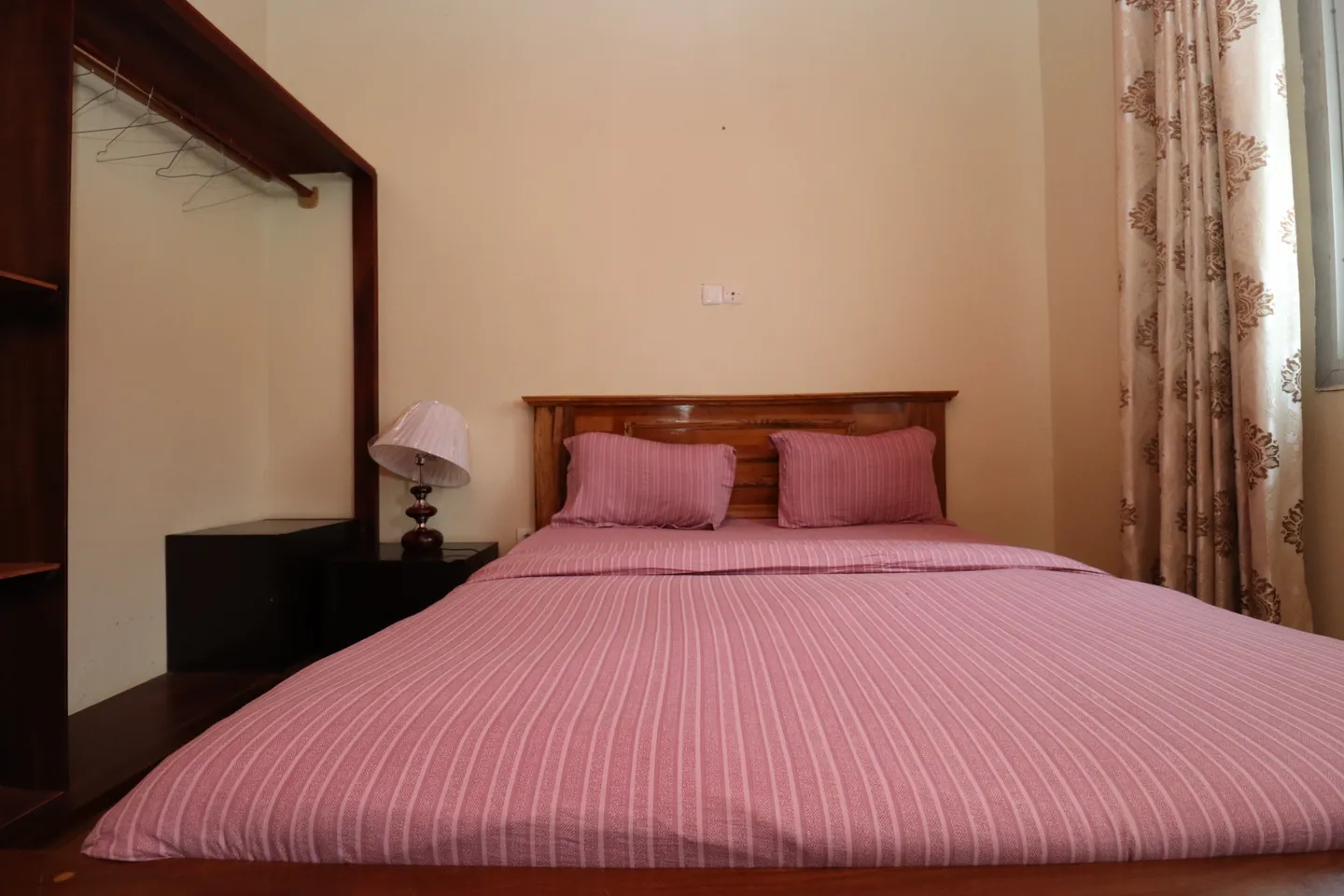 Appartement Meublé Mpangou, Kribi (6/10)