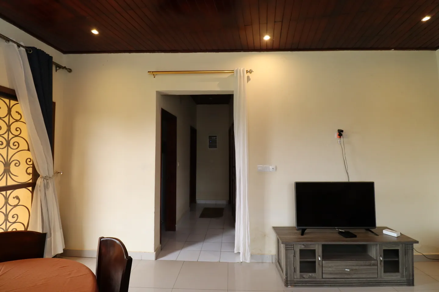 Appartement Meublé Mpangou, Kribi (3/11)