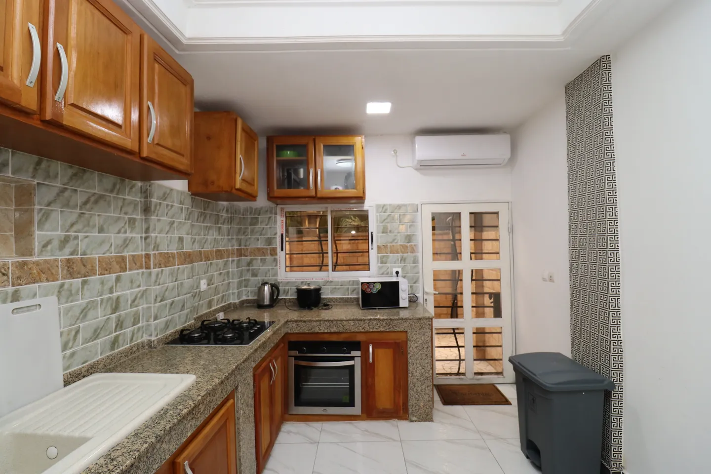 Appartement Meublé Bebambwe 2, Kribi (6/21)