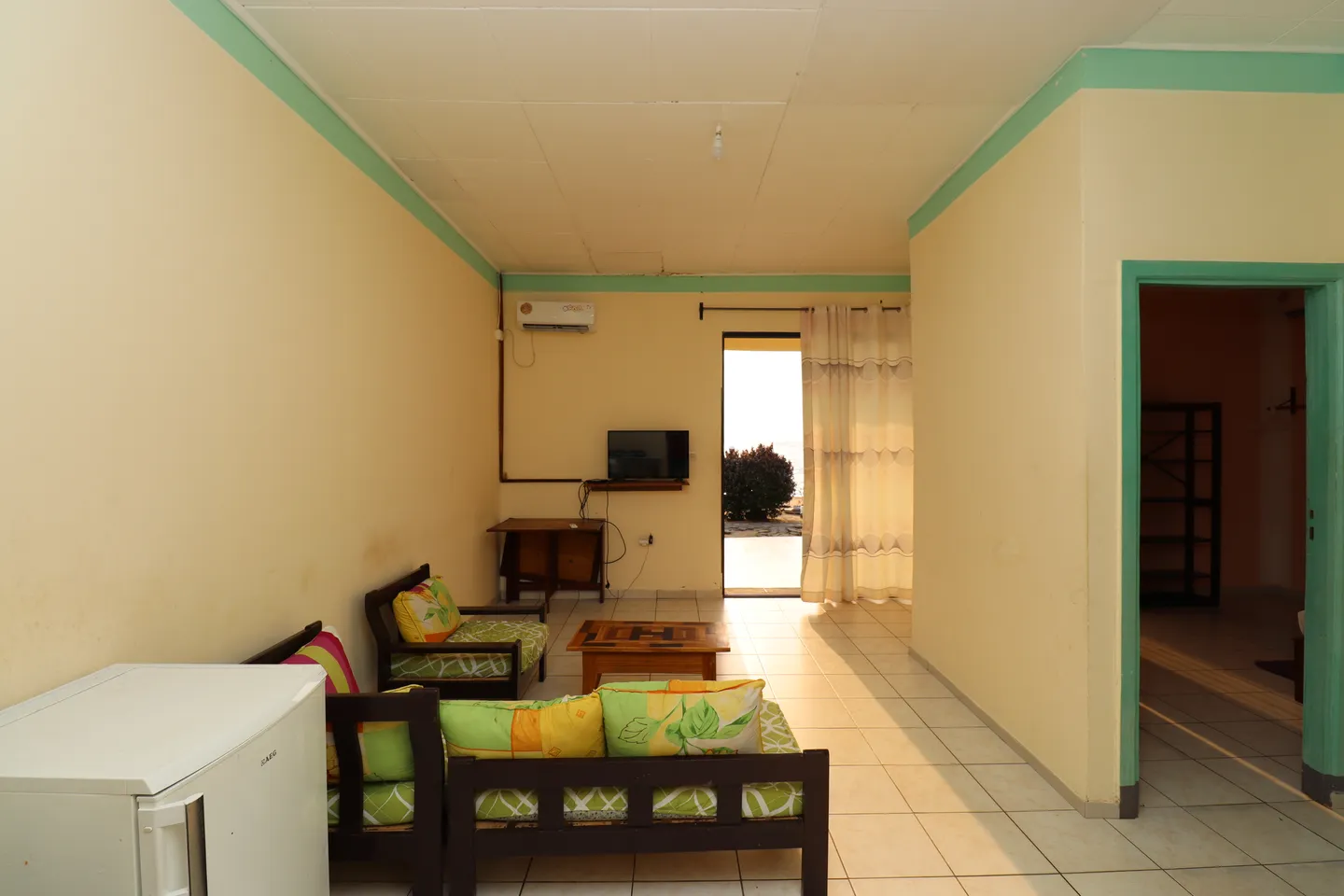 Appartement Meublé Carrefour Ebomé, Kribi (3/14)