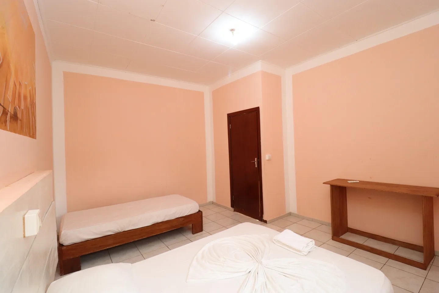 Appartement Meublé Carrefour Ebomé, Kribi (9/14)