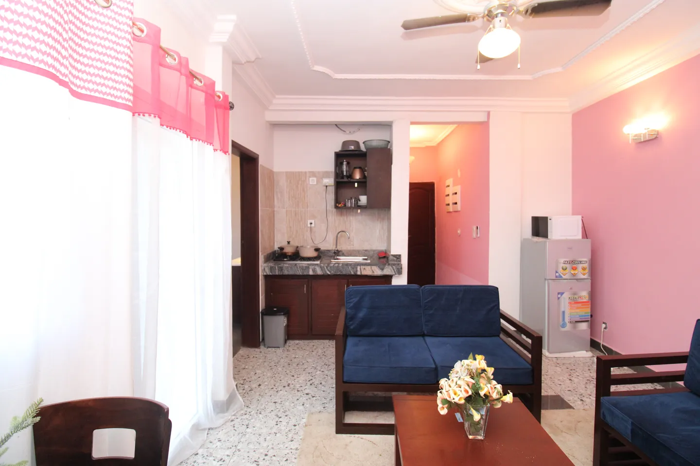 Studio Meublé Japoma Stade, Douala (2/12)