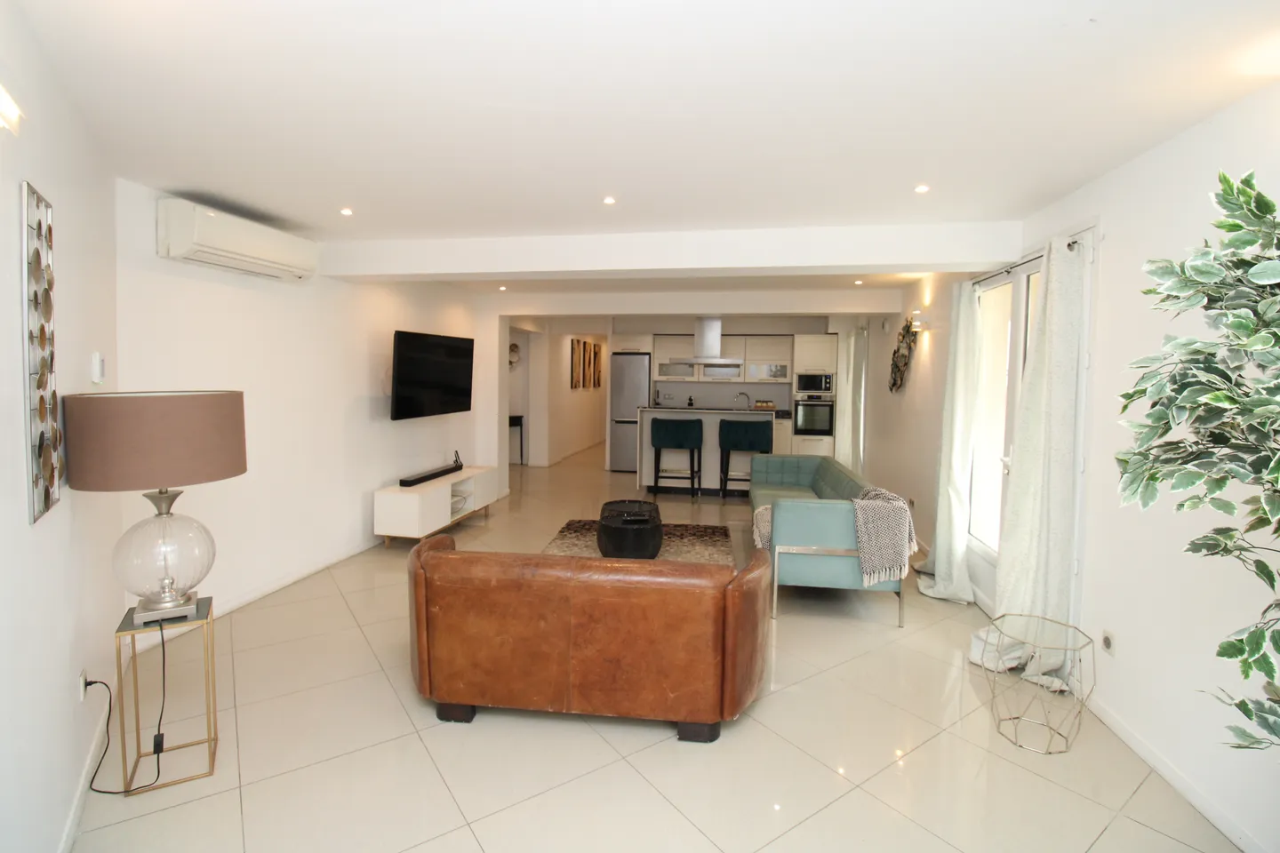 Appartement Meublé Logpom, Douala (3/21)