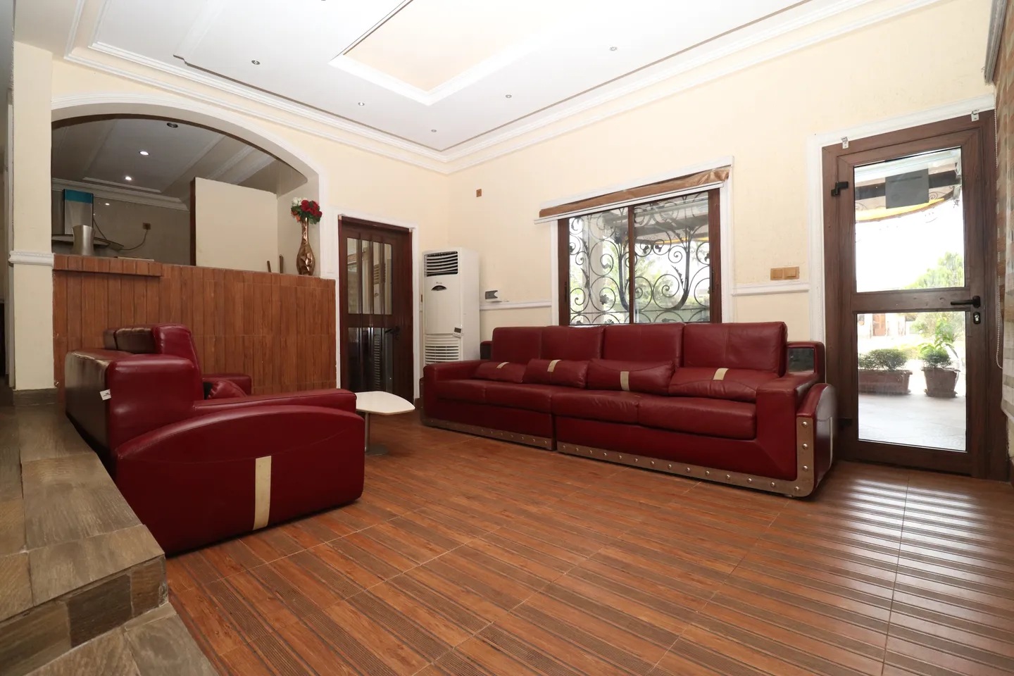 Chambre Meublée Mokolo, Kribi (1/19)