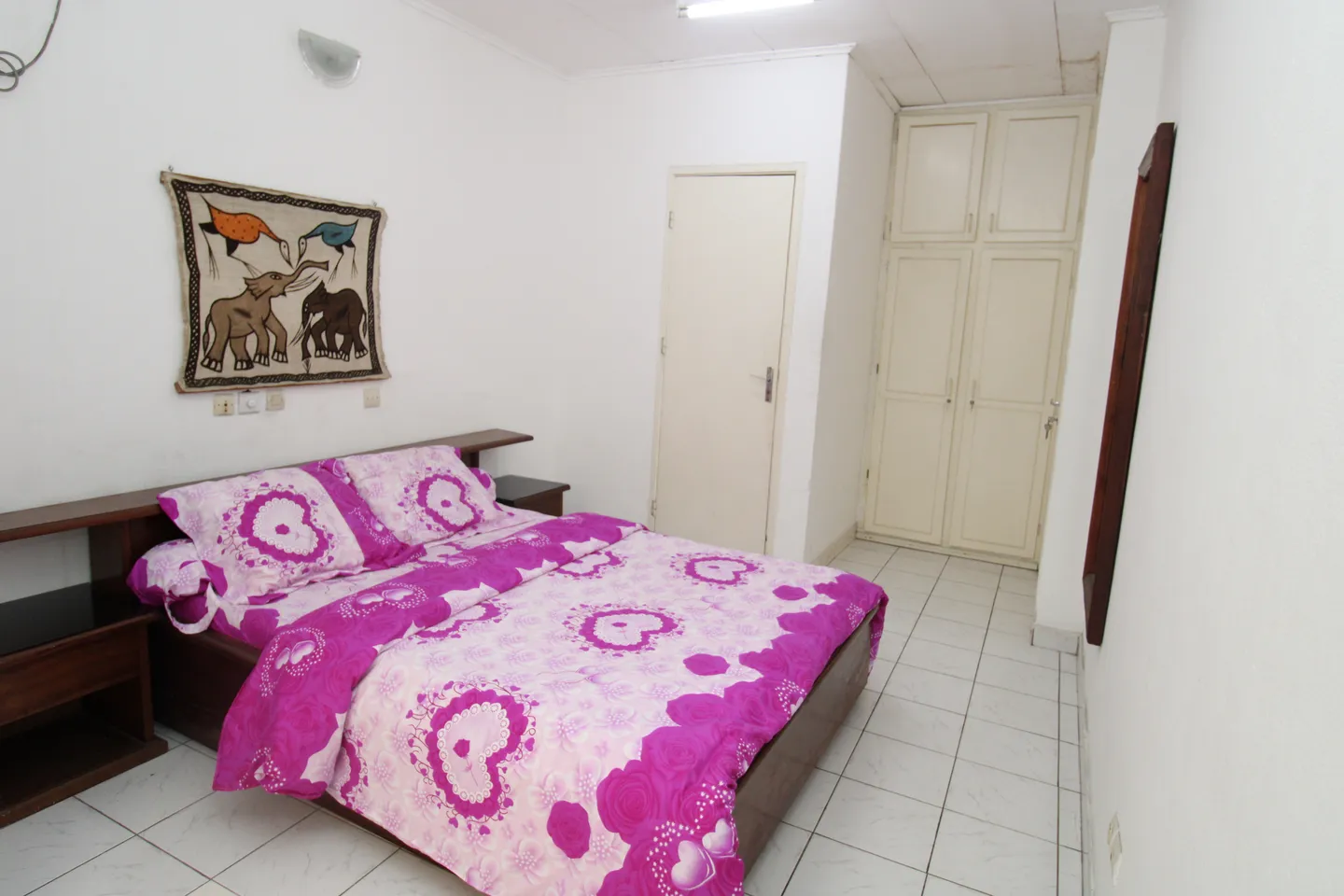 Appartement Meublé Bonapriso, Douala (7/20)