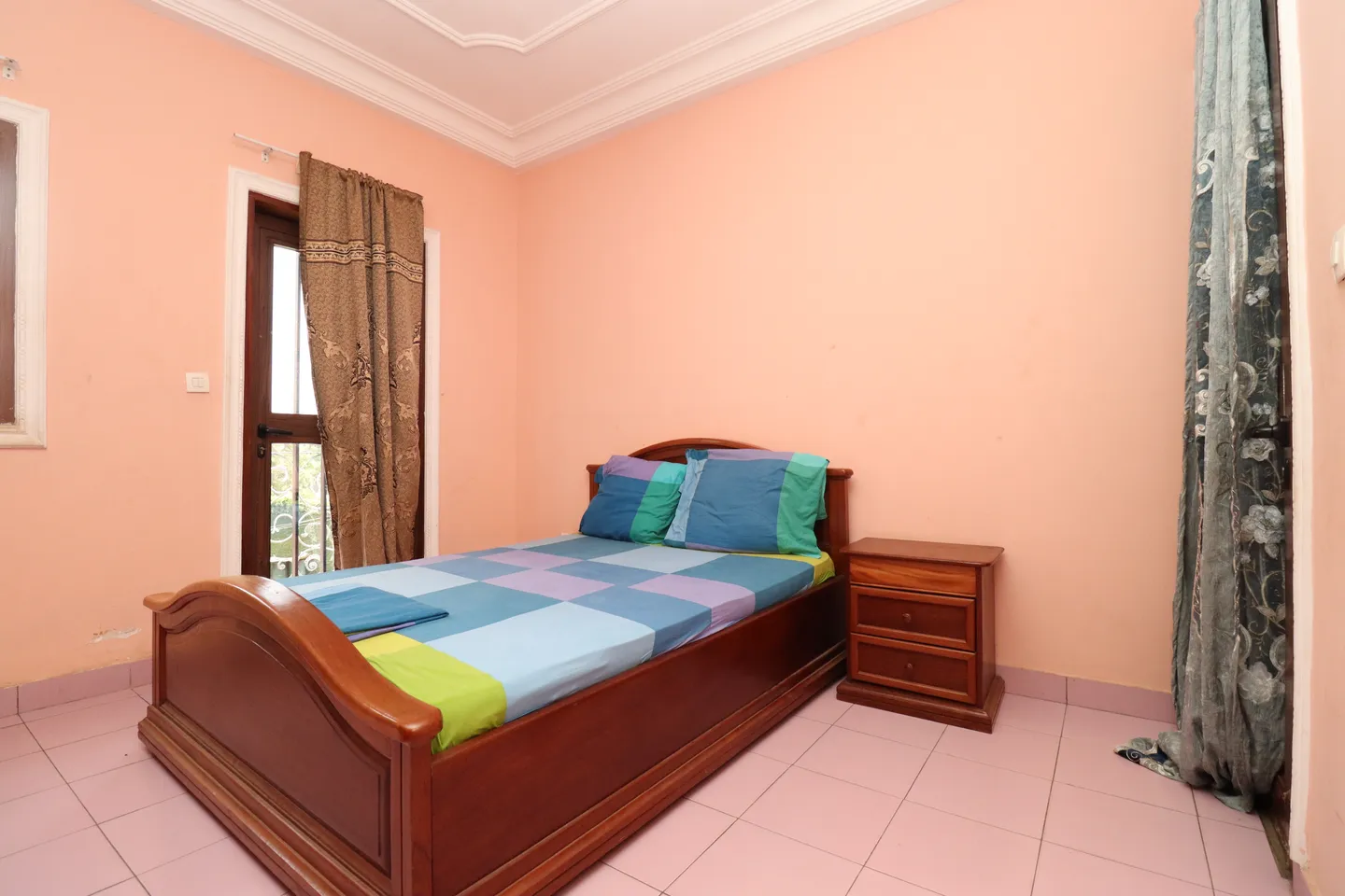 Chambre Meublée Mokolo, Kribi (8/25)