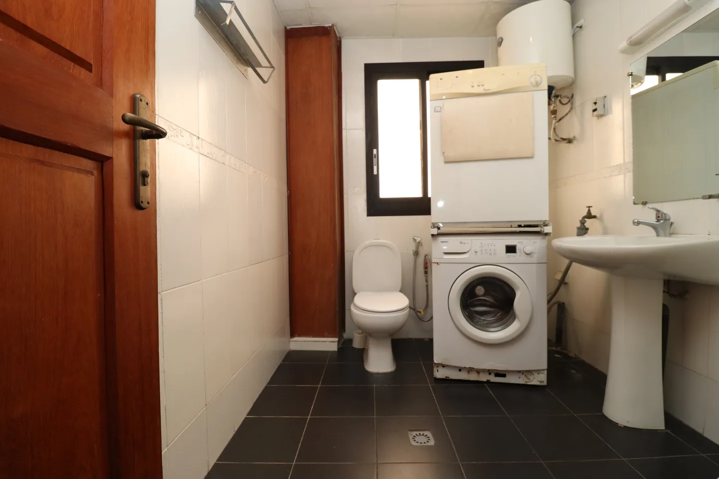 Appartement Meublé Bali, Douala (9/17)