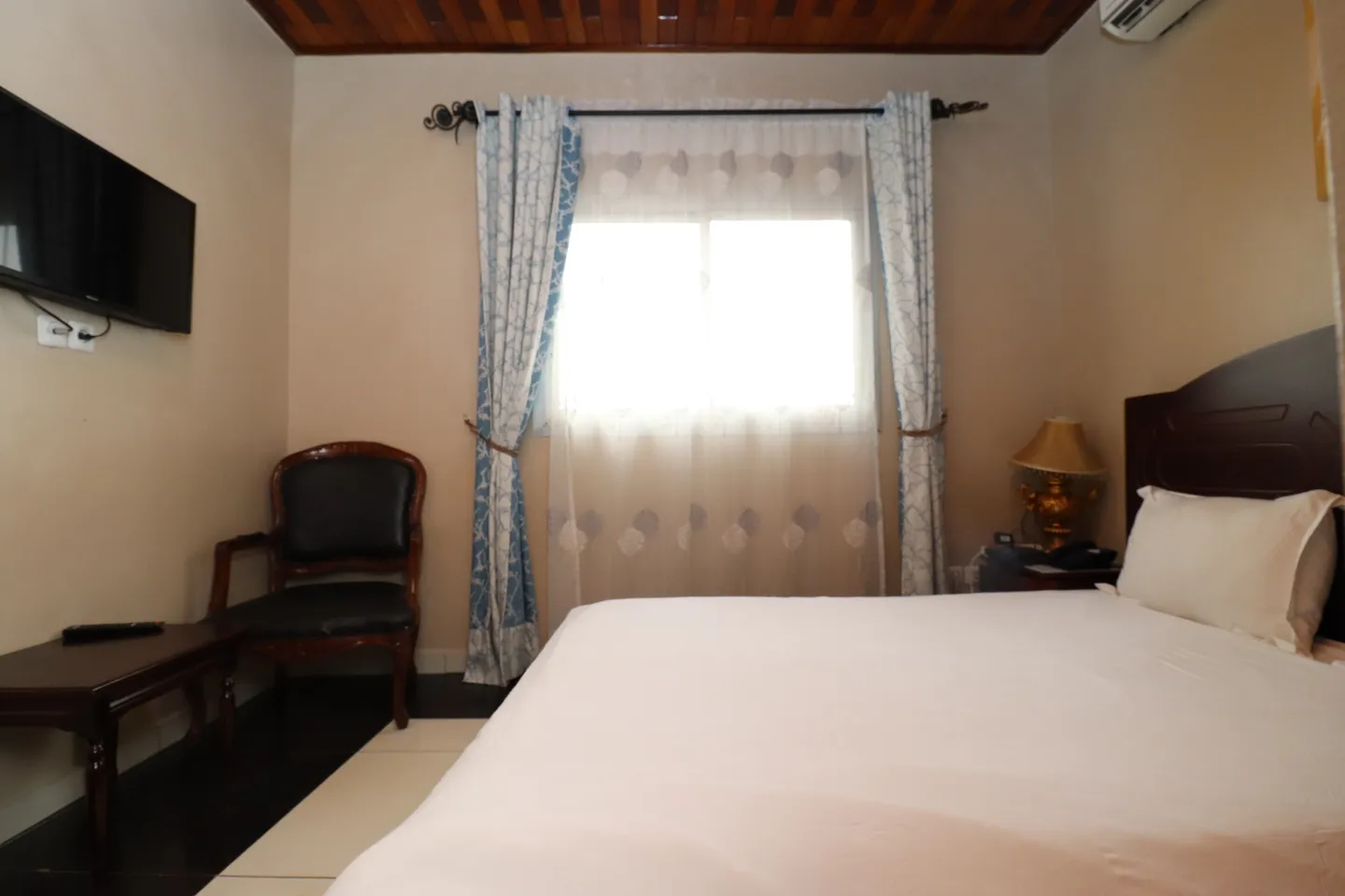 Chambre Meublée Denver Bonamoussadi, Douala (2/8)