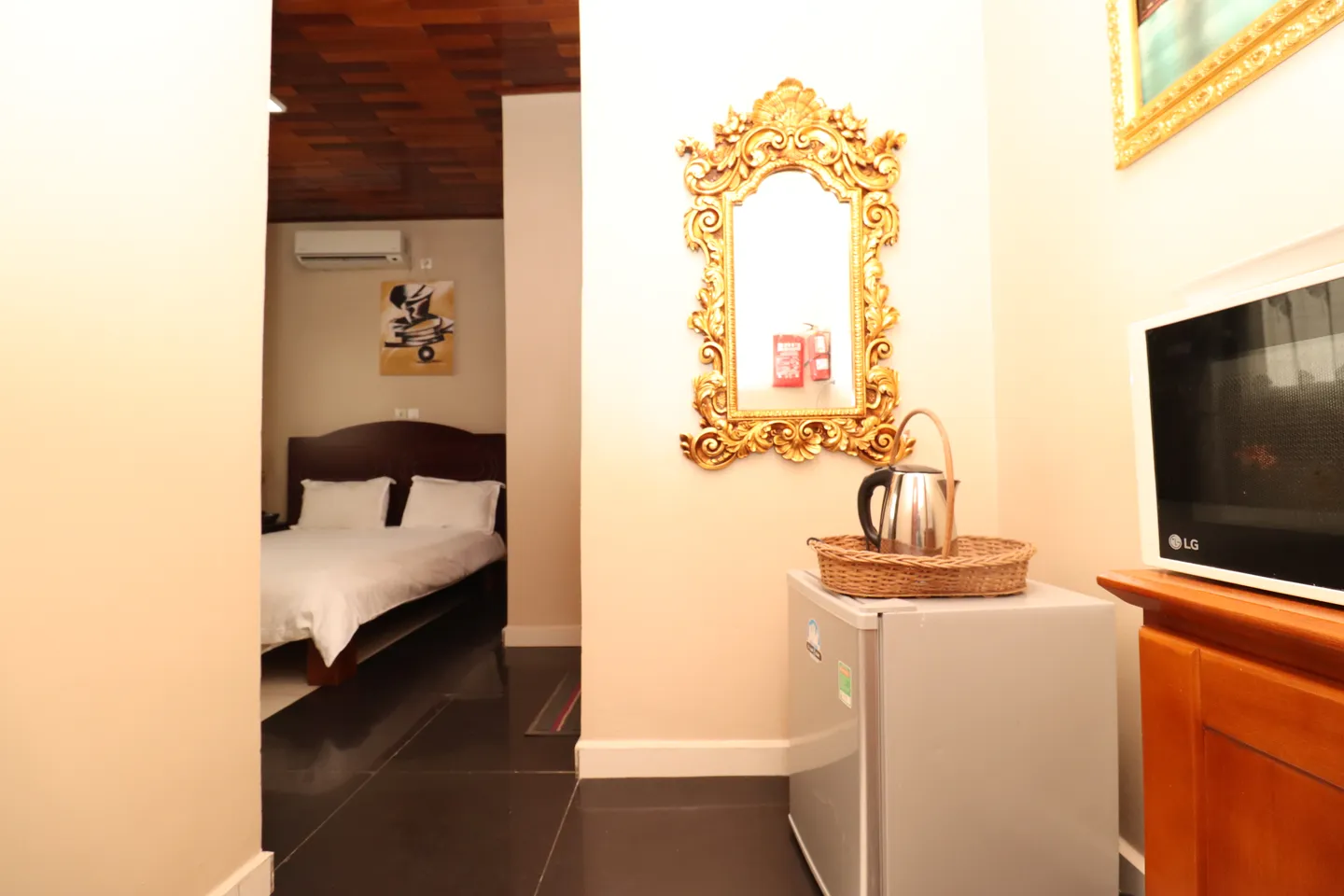 Chambre Meublée Denver Bonamoussadi, Douala (3/8)