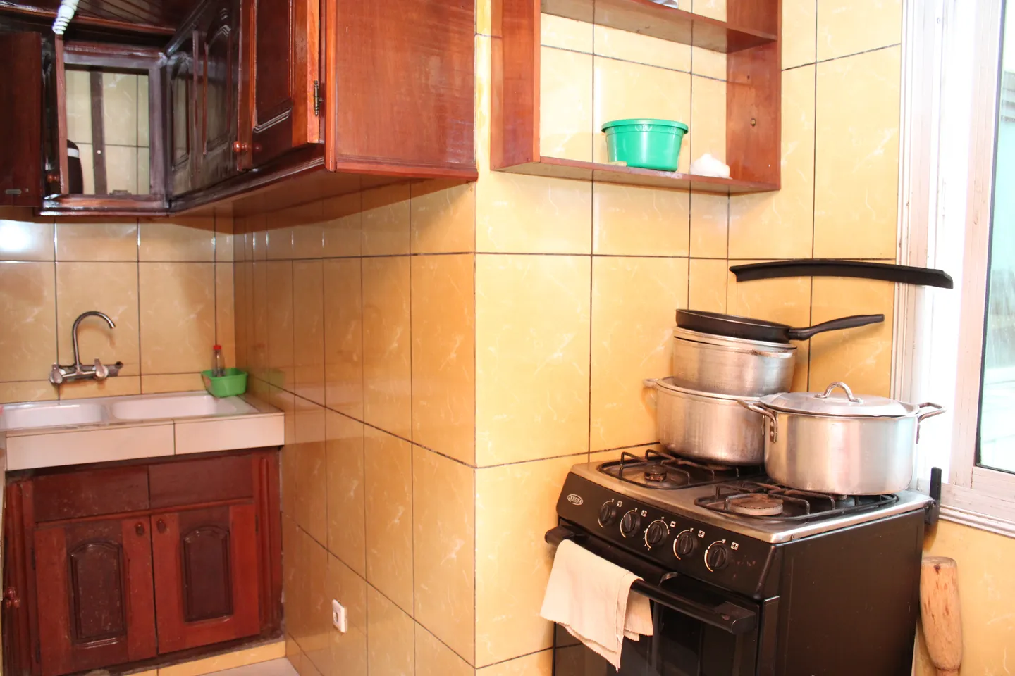 Appartement Meublé Bonamoussadi, Douala (6/19)