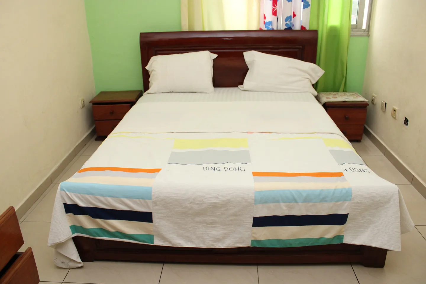 Appartement Meublé Bonamoussadi, Douala (9/19)