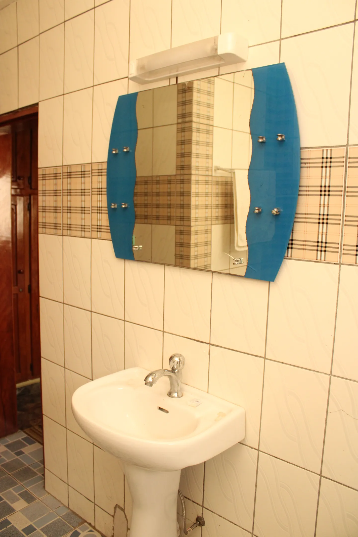 Studio Meublé Makepe, Douala (7/12)