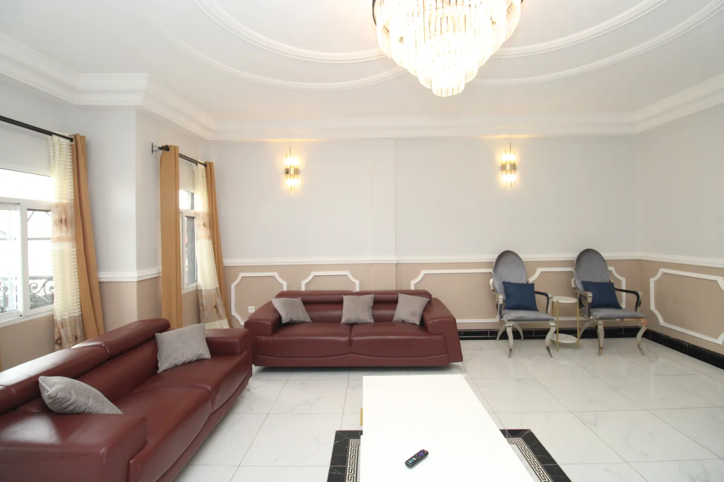 Appartement Meublé Denver Bonamoussadi, Douala (1/26)