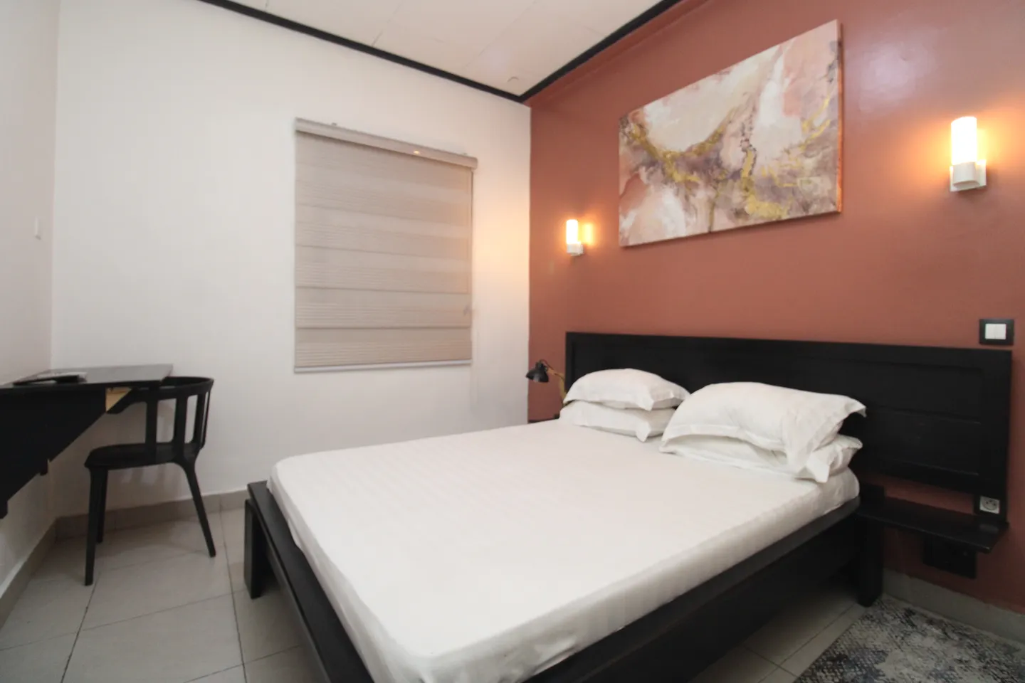 Chambre Meublée Bali, Douala (5/9)