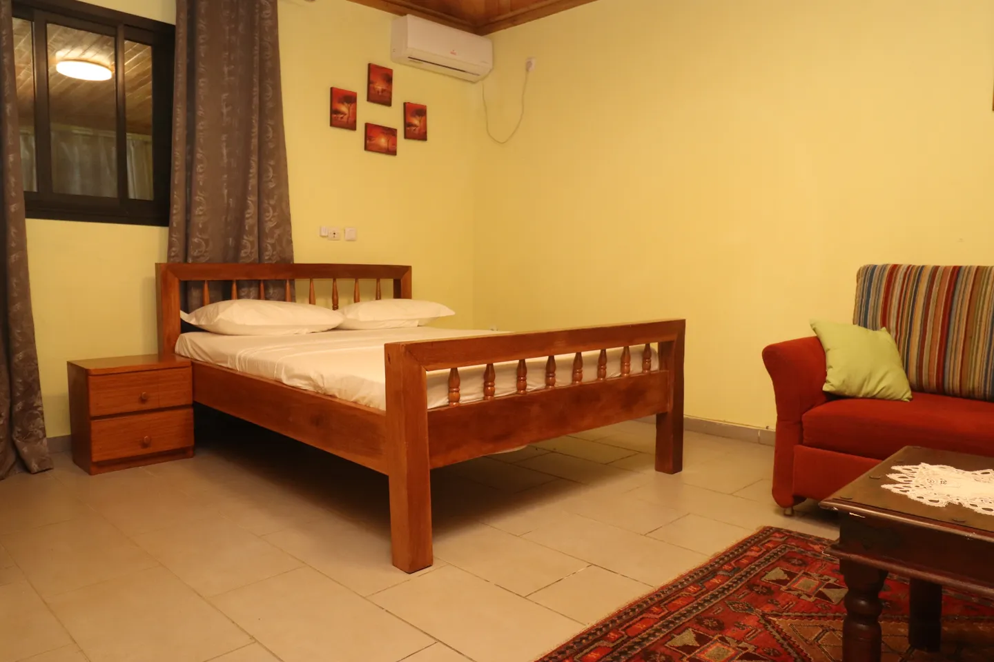 Chambre Meublée Grand batanga, Kribi (1/9)