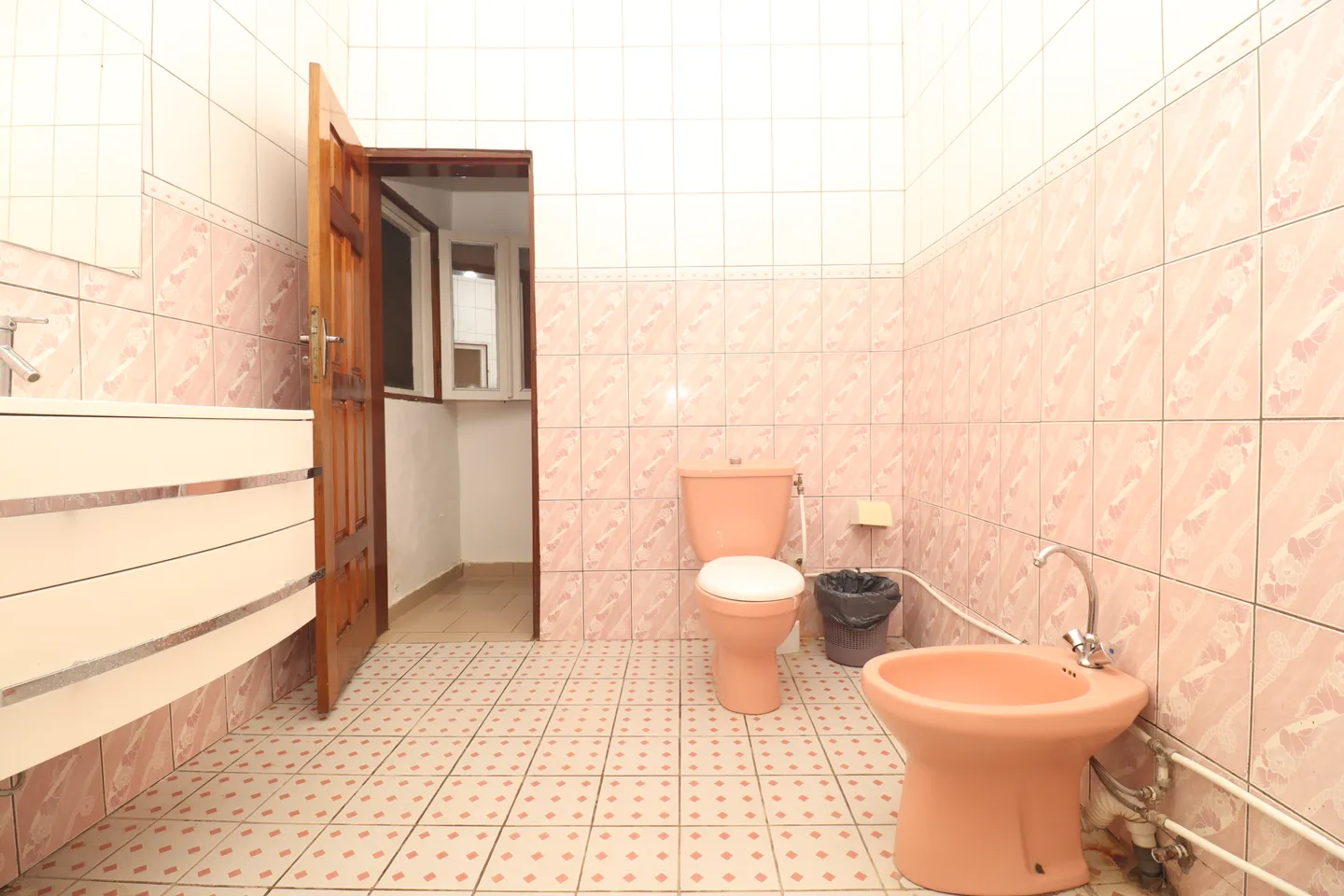 Appartement Meublé Ebouye , Kribi (8/14)