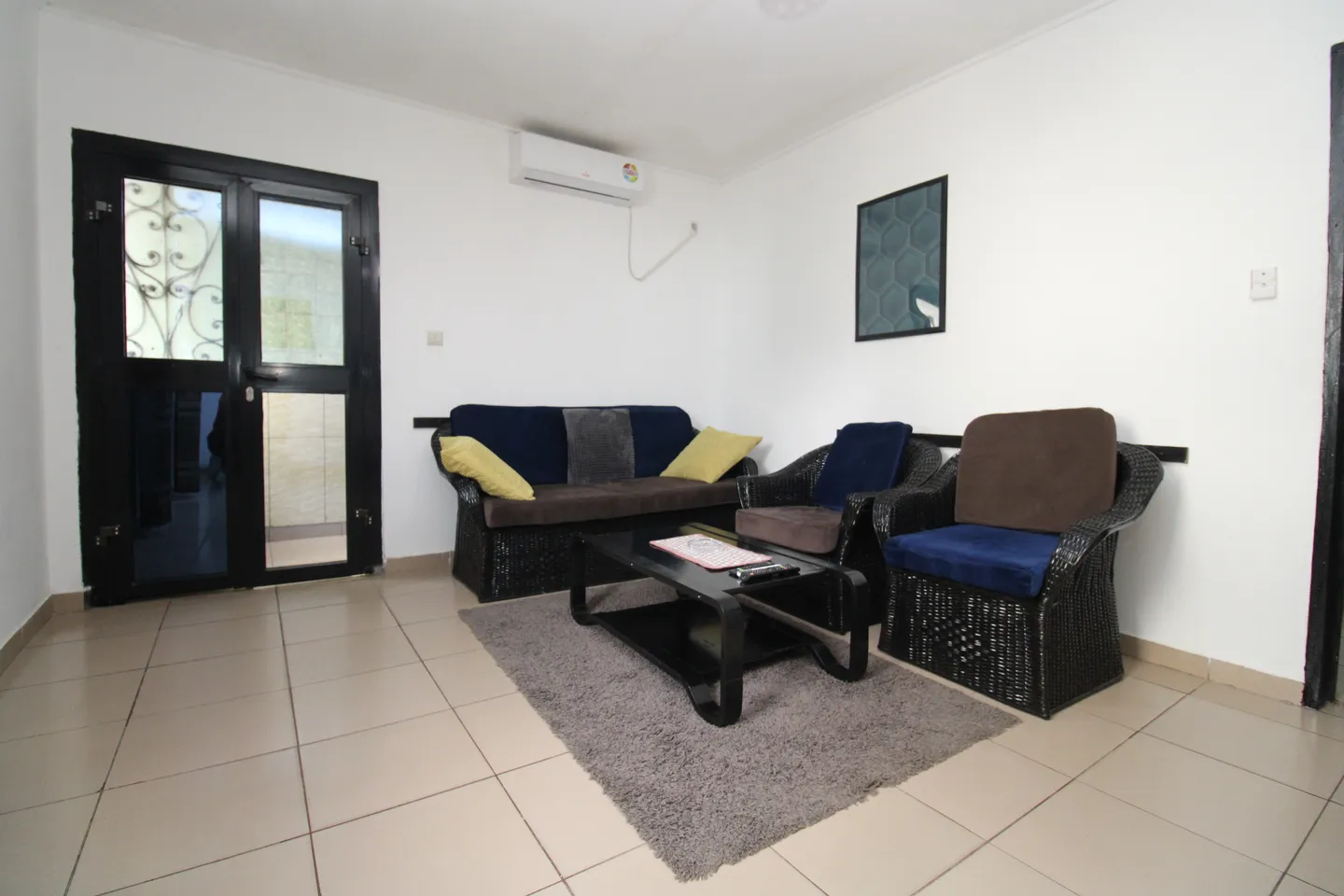 Studio Meublé Bonamoussadi, Douala (2/8)