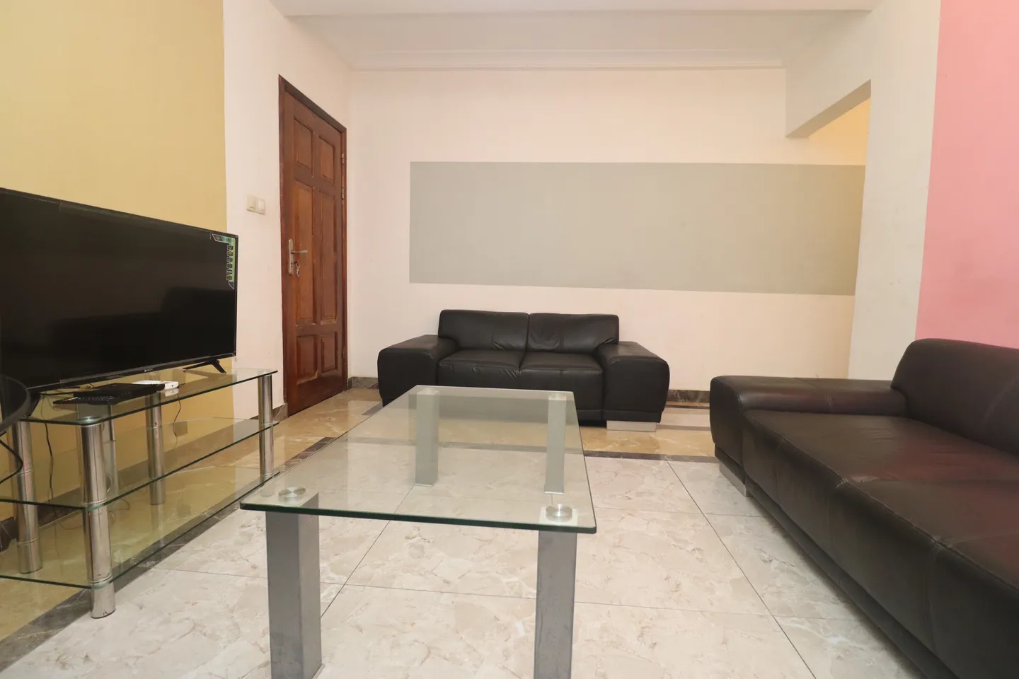 Studio Meublé Makepe, Douala (2/8)