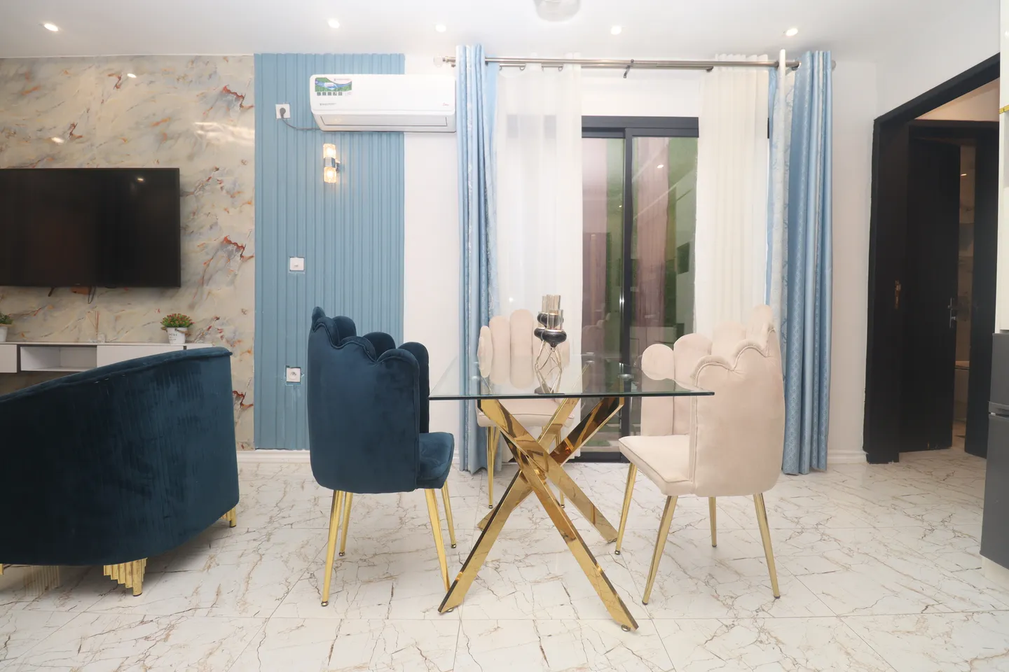 Studio Meublé Bonapriso, Douala (3/20)
