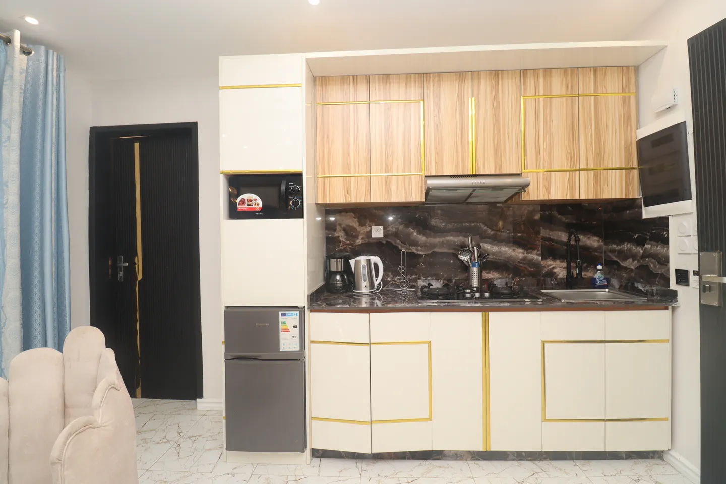 Studio Meublé Bonapriso, Douala (6/20)