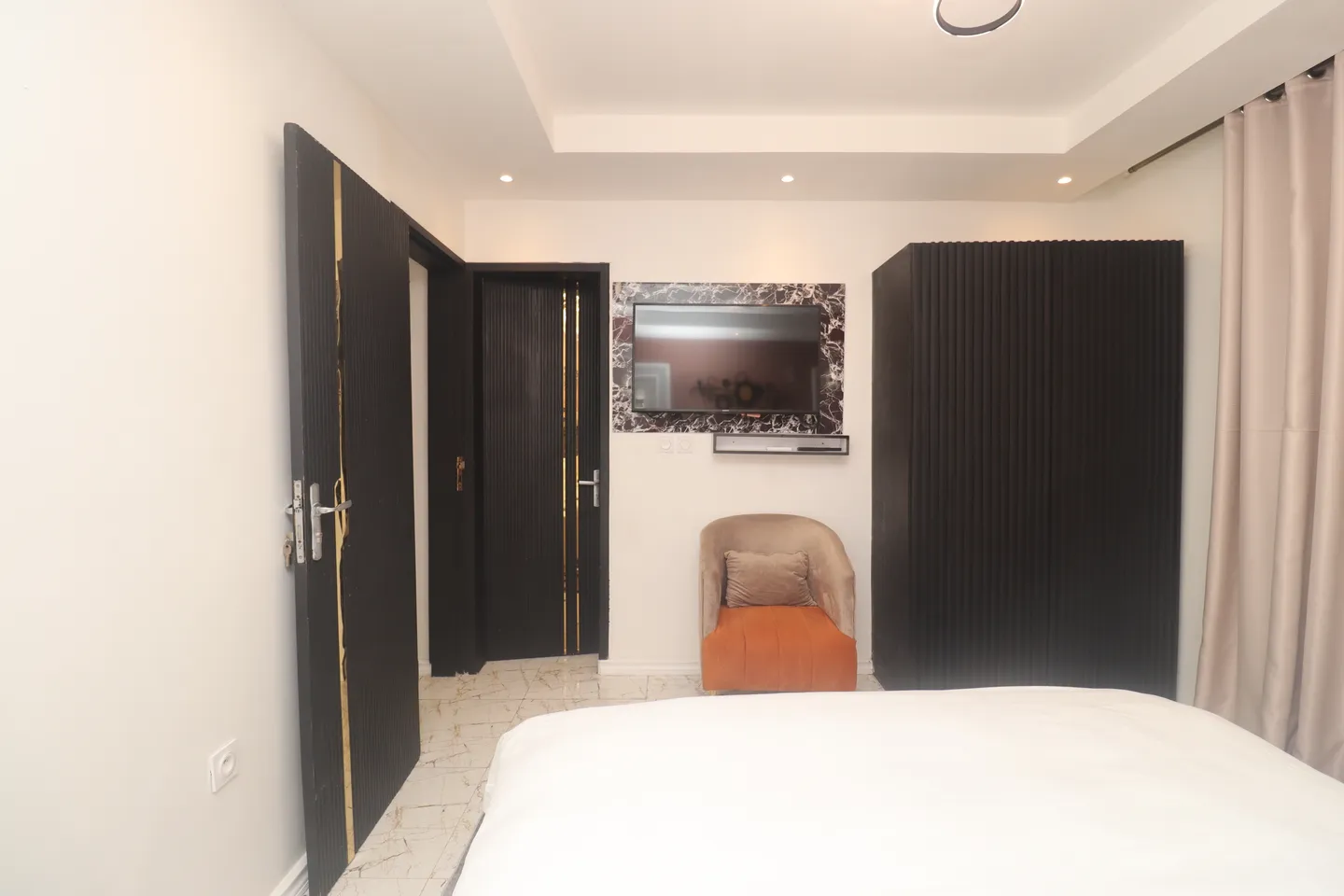 Studio Meublé Bonapriso, Douala (8/20)