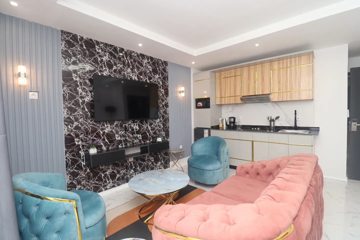 Studio Meublé Bonapriso, Douala (2/17)