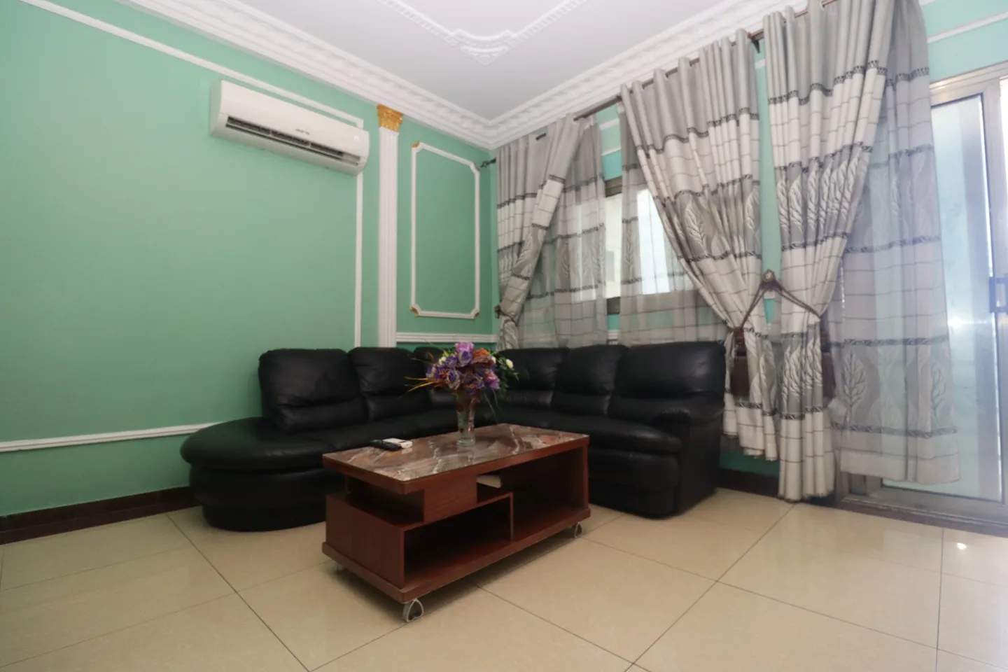 Studio Meublé Bessengue Deido, Douala (2/9)
