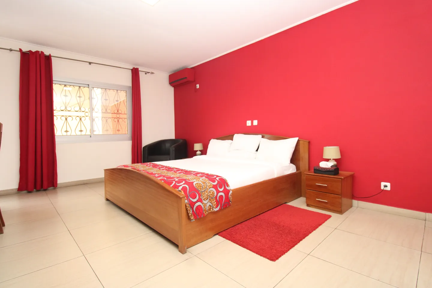 Chambre Meublée Bonapriso, Douala (1/16)