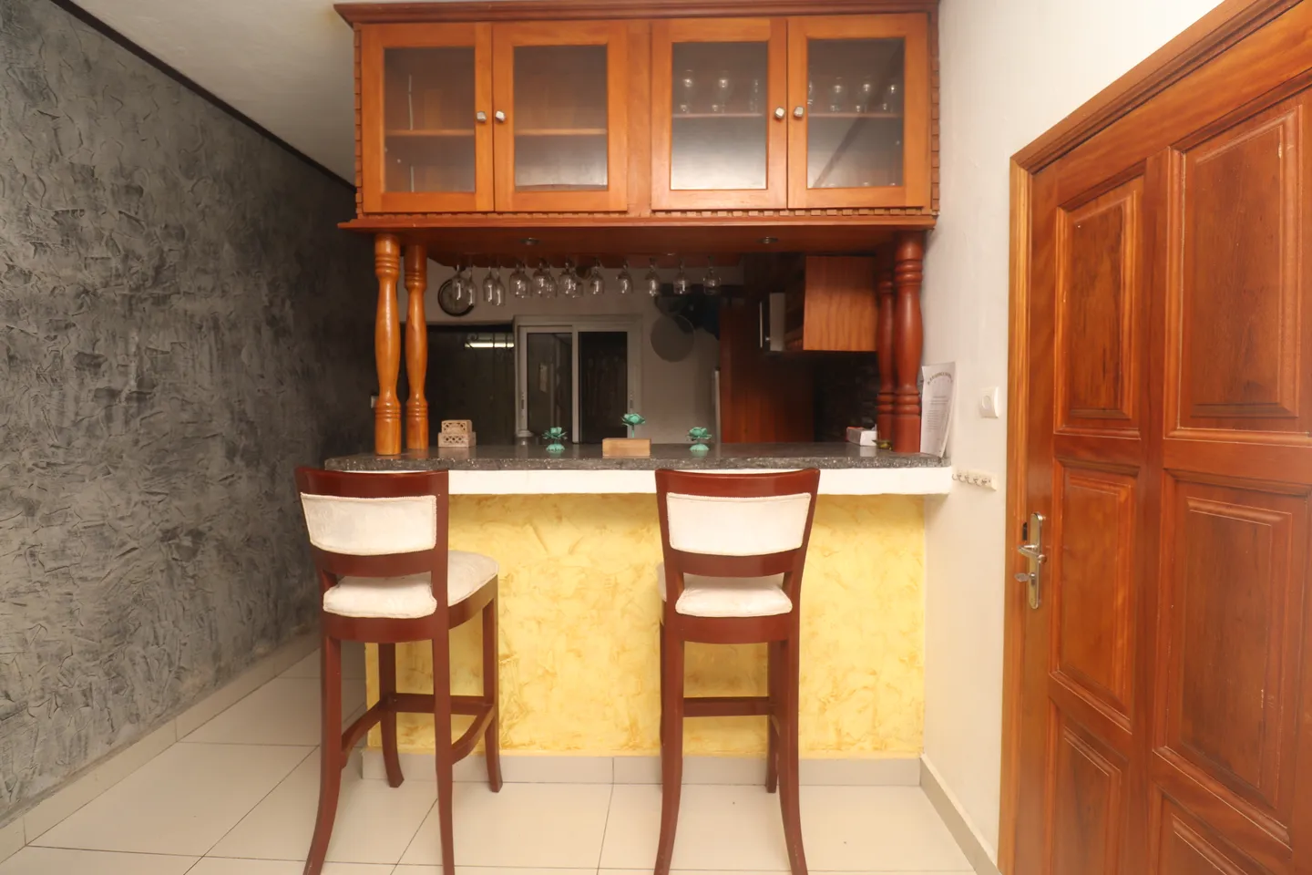 Appartement Meublé Mpolongwe, Kribi (6/20)