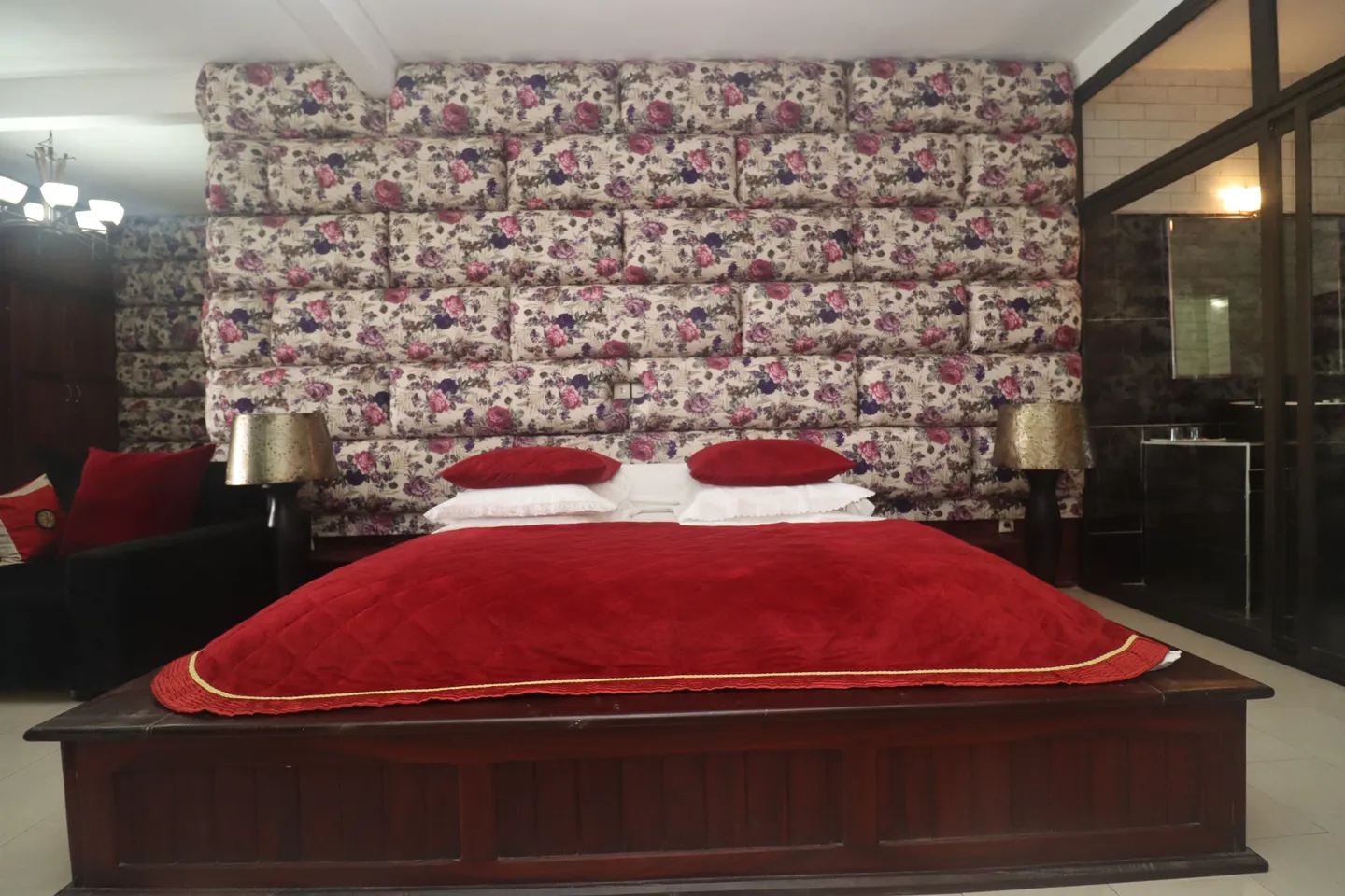 Chambre Meublée Deido, Douala (4/20)