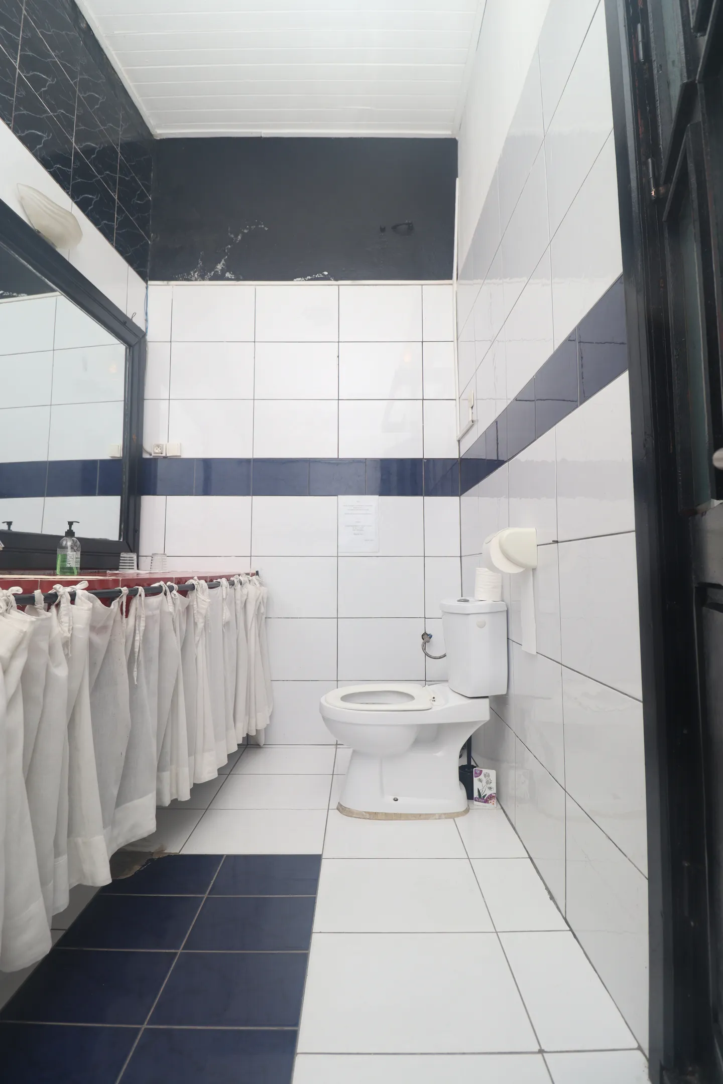 Chambre Meublée Deido, Douala (7/19)