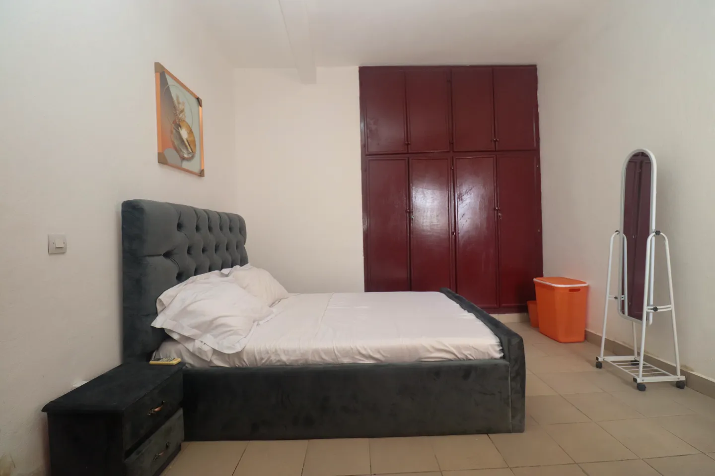 Appartement Meublé Bonamoussadi, Douala (7/12)