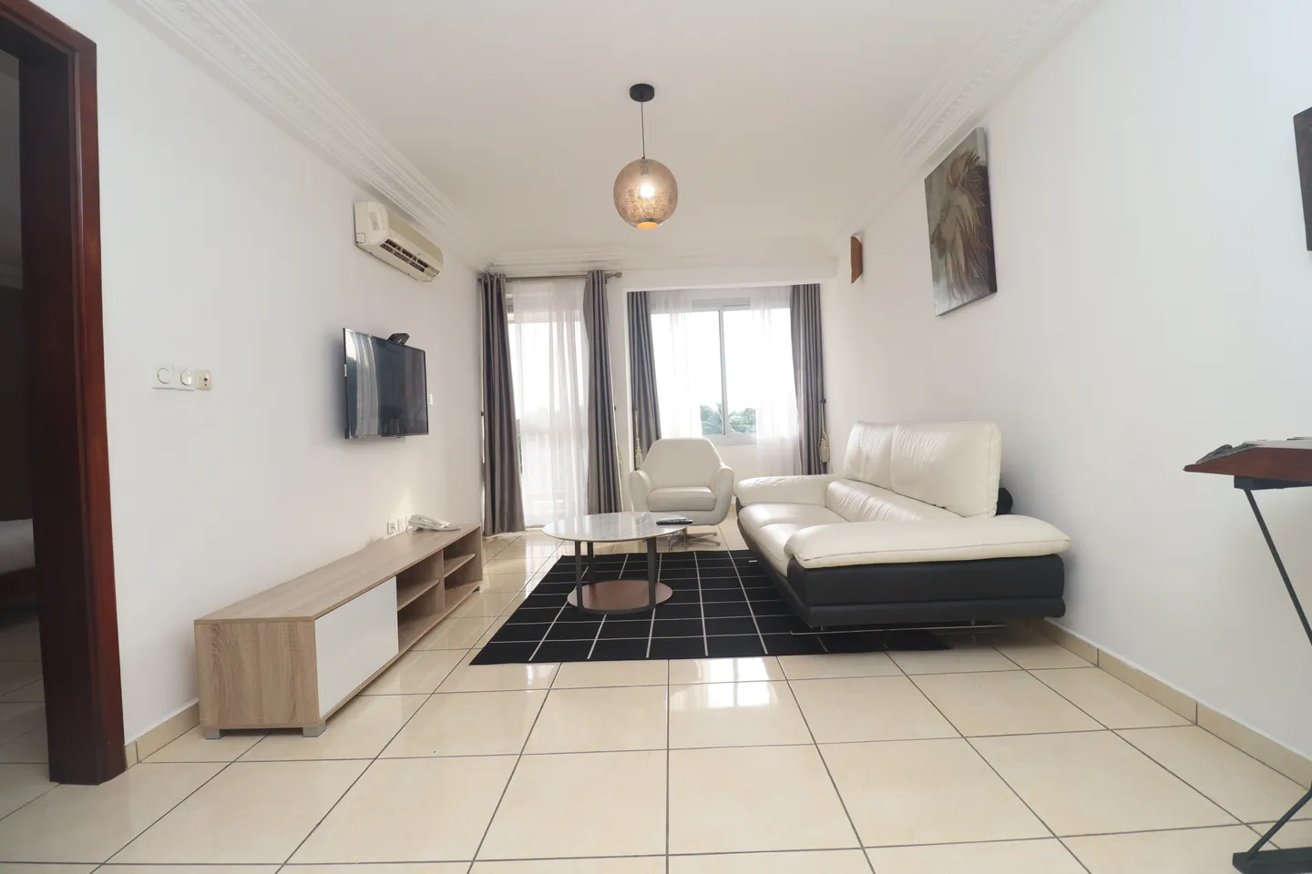 Studio Meublé Bonapriso, Douala (1/12)