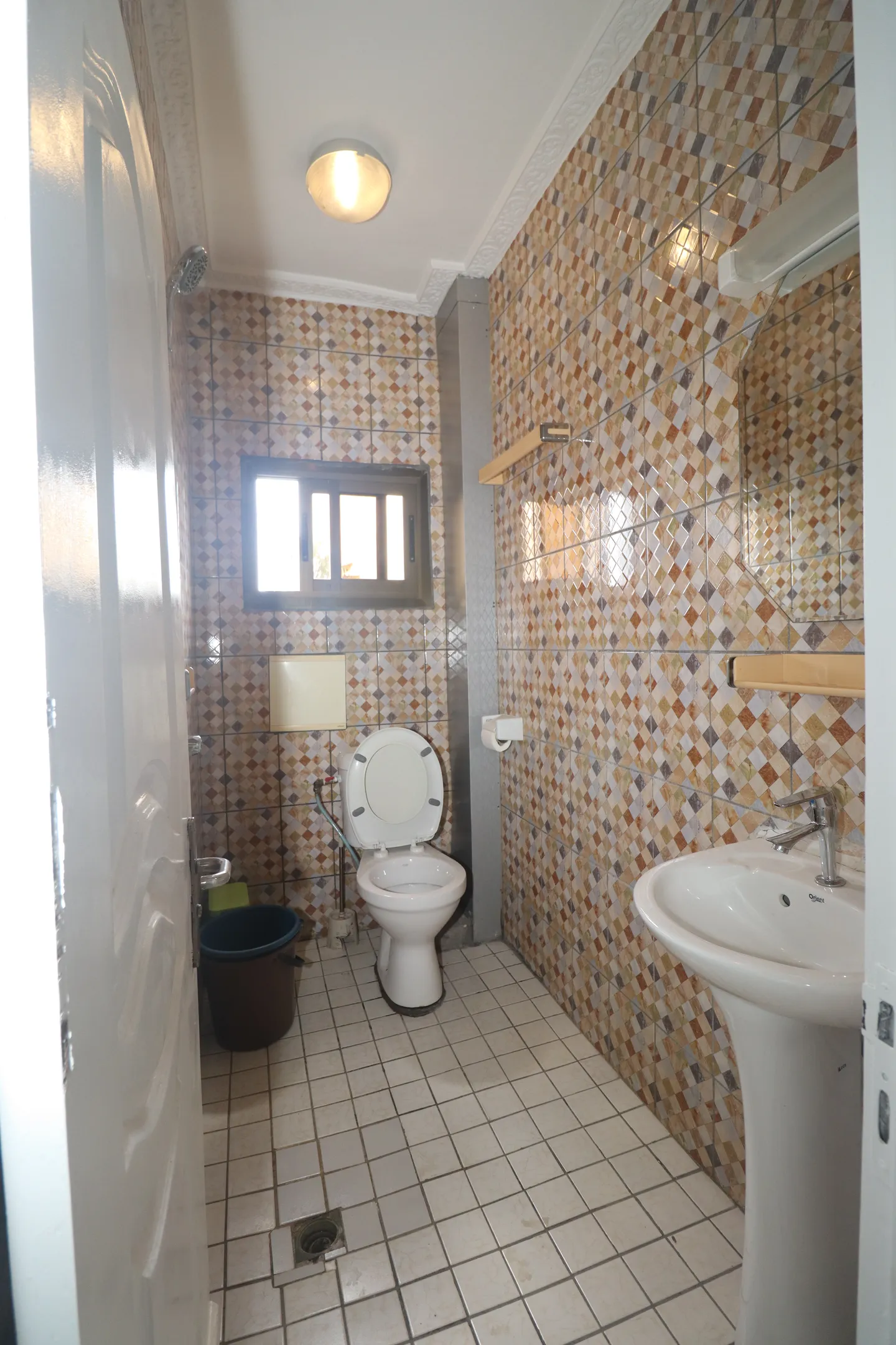 Appartement Meublé Kotto, Douala (9/9)